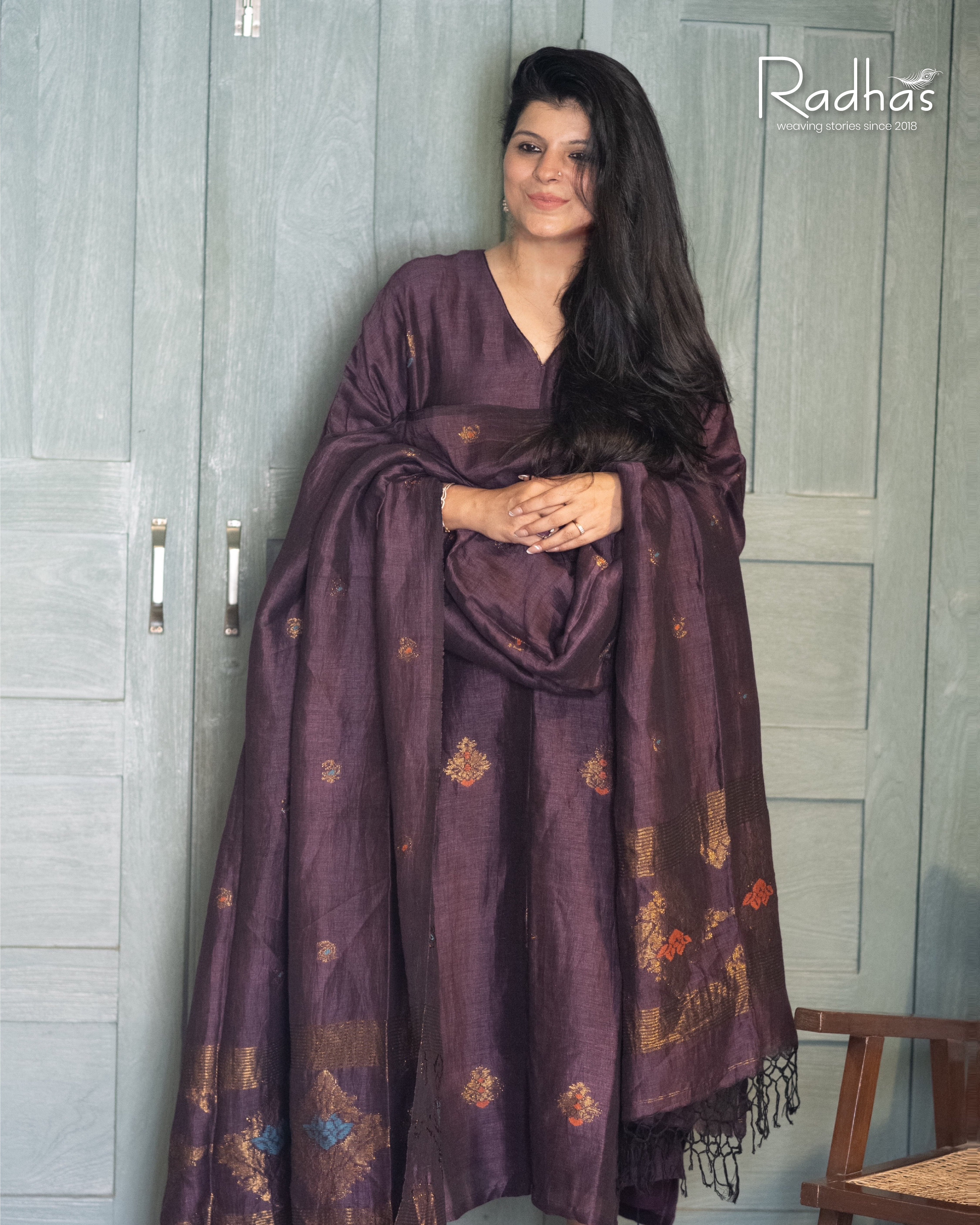 Pure Linen Zari Jamdanis