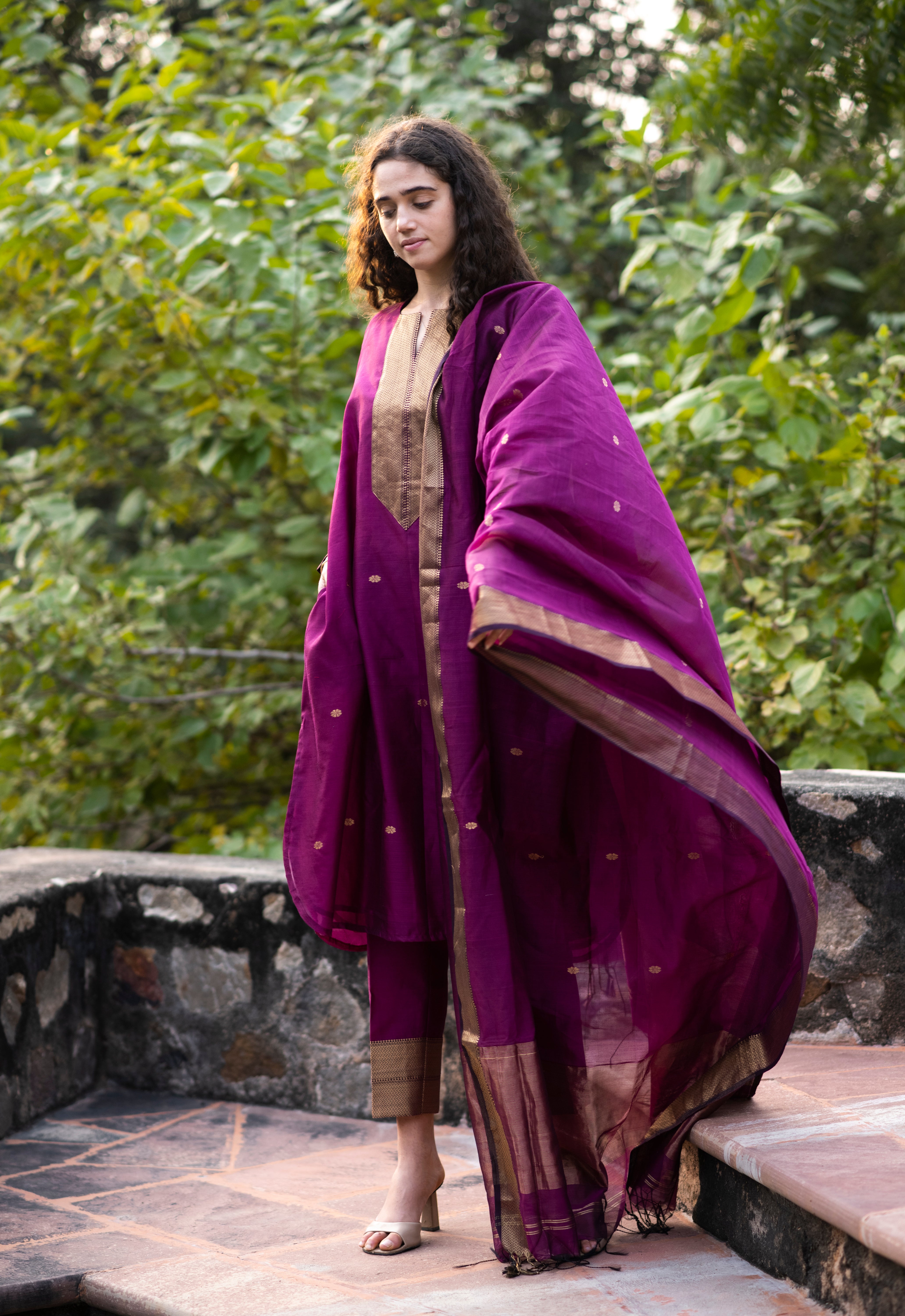 Pure Maheshwari Silk With Handwoven Motifs