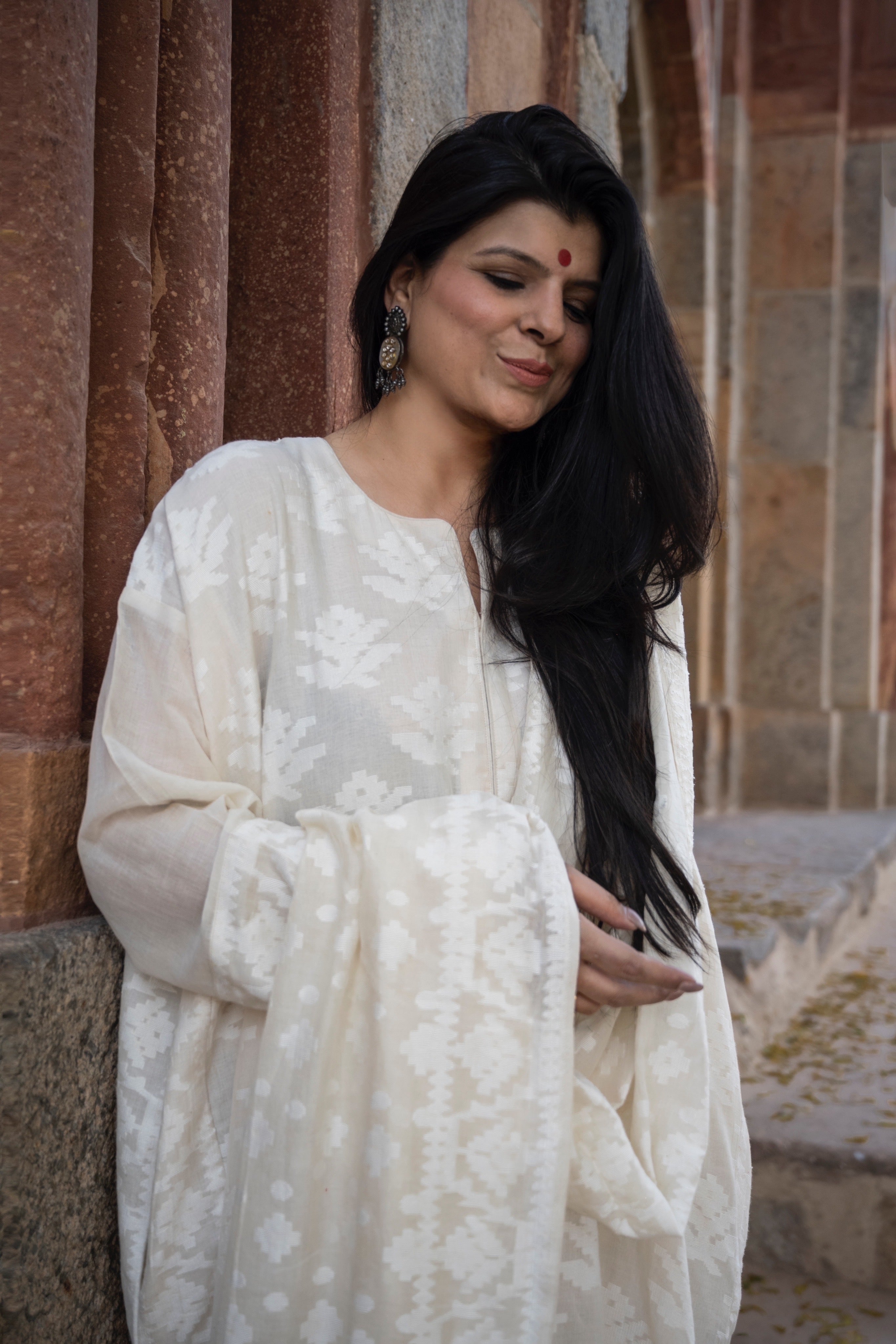 Dhakai Jamdanis Fabric