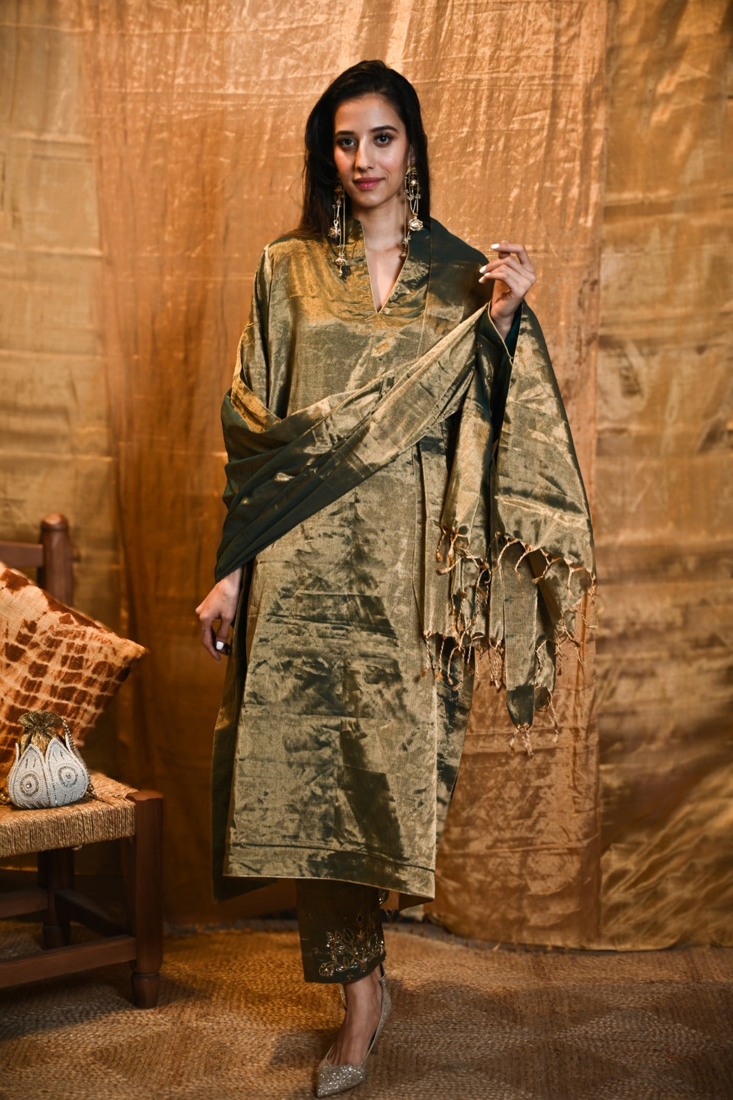 Pure Handloom Zari Silk Outfit