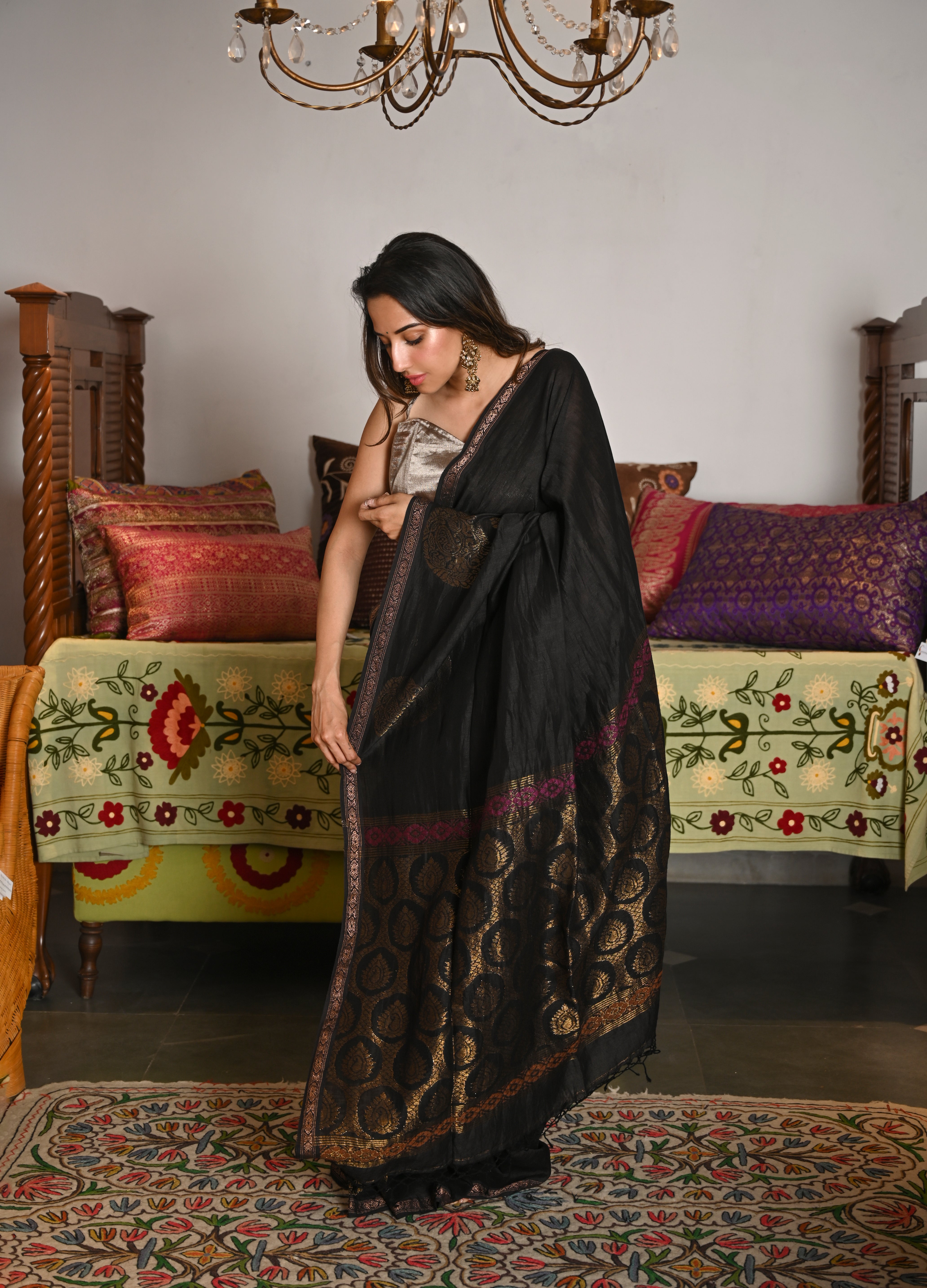 Black Rajwada Saree