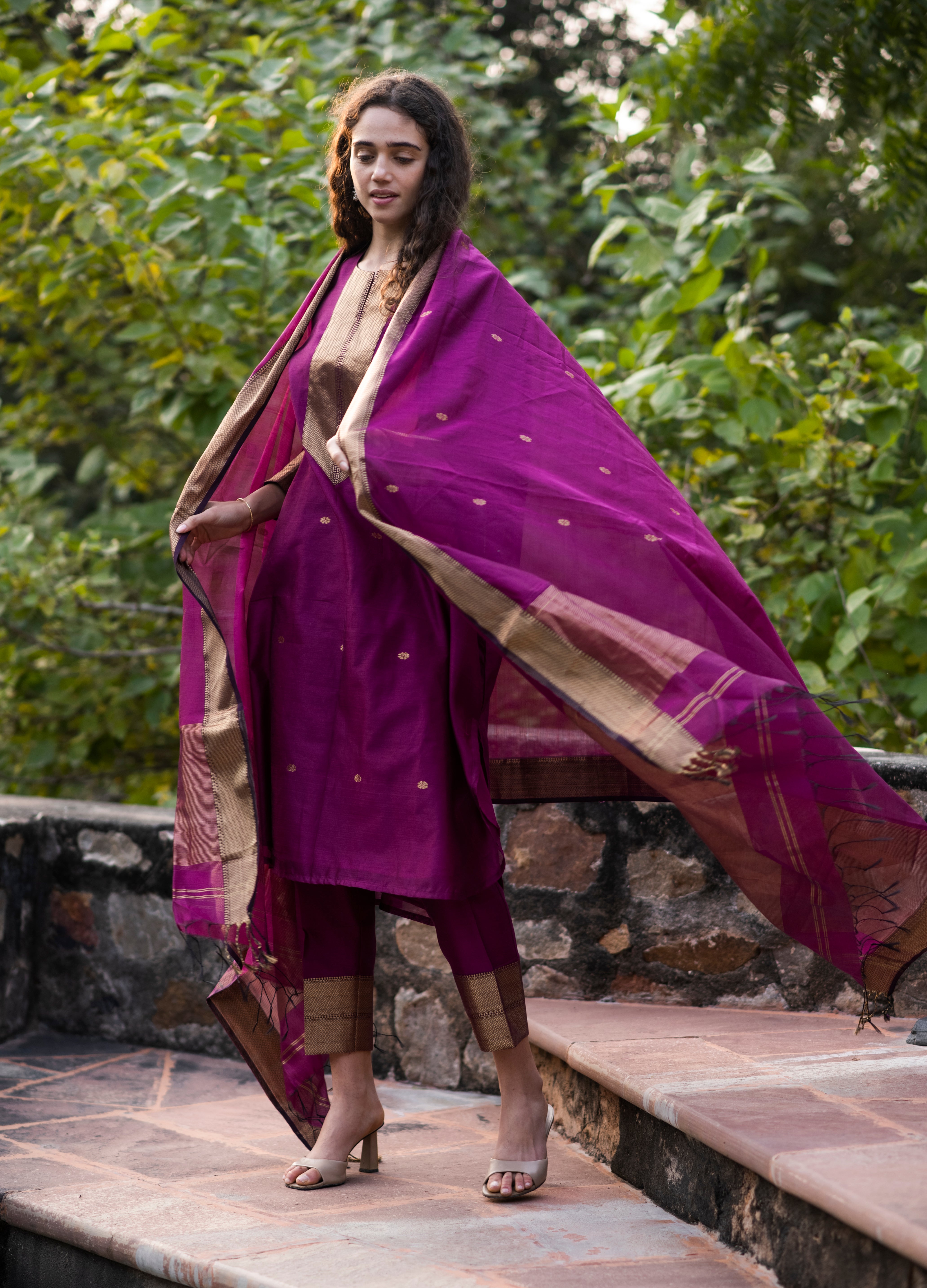 Pure Maheshwari Silk With Handwoven Motifs