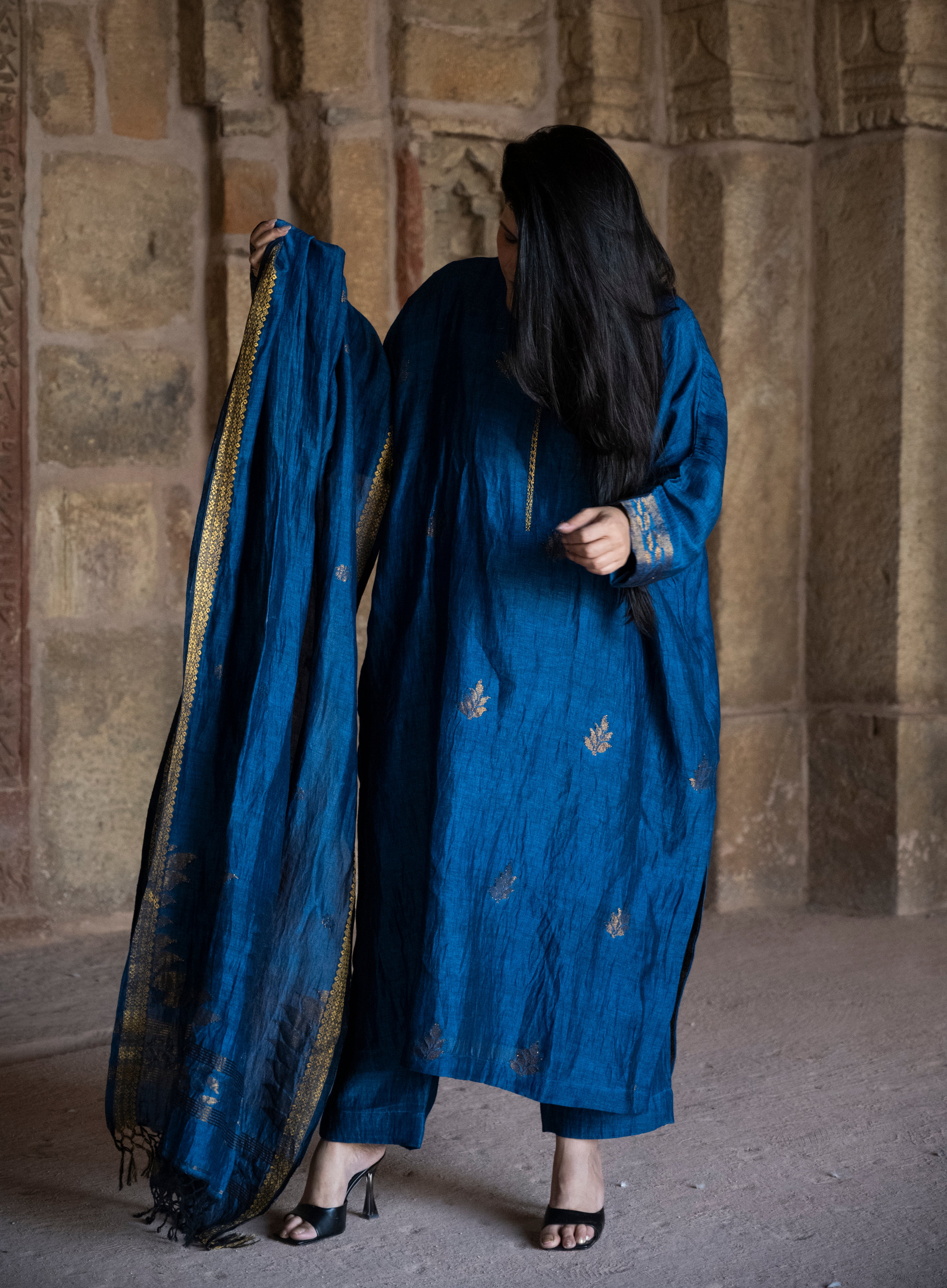 Rajwada Suit (Royal Blue)